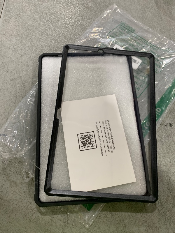 Photo 1 of Hard Case Tablet Cover
