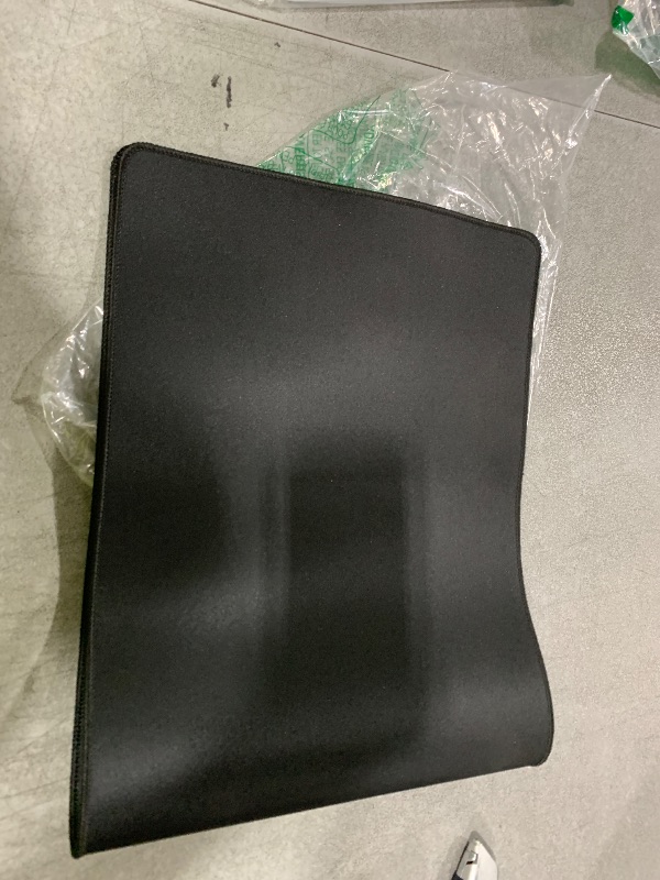 Photo 1 of 30" Mouse Pad