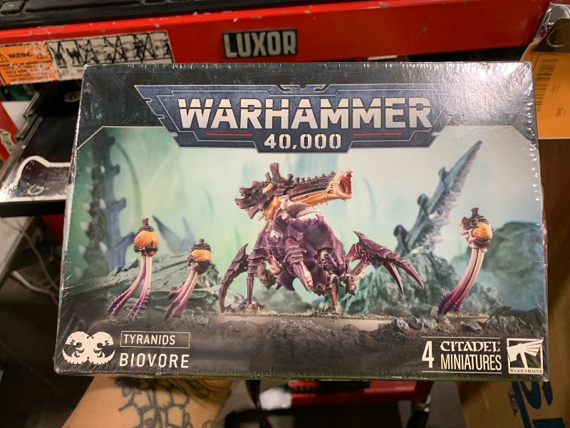 Photo 1 of Games Workshop - Warhammer 40,000 - Tyranids: Biovore, Black
