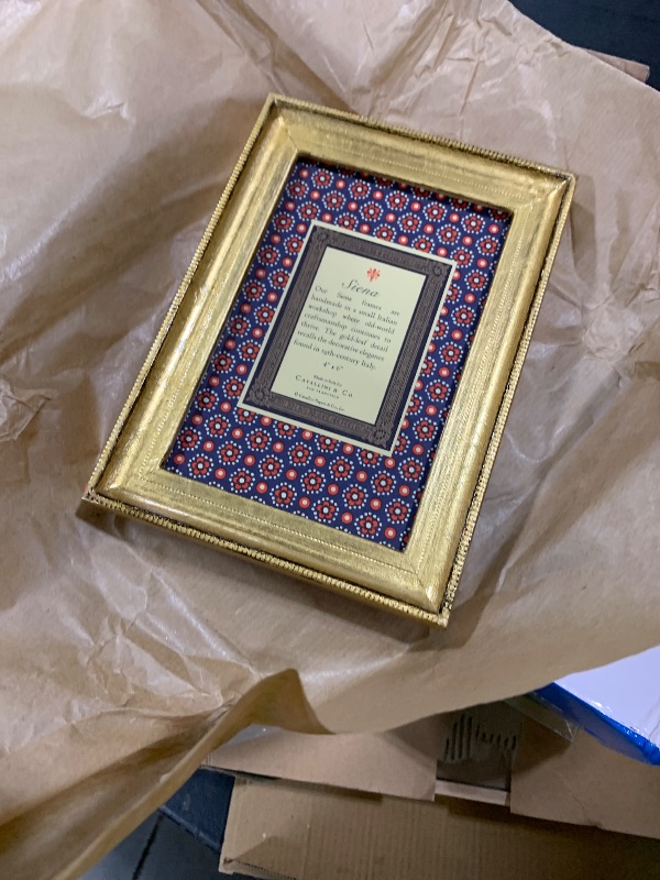 Photo 1 of picture frame 4x6