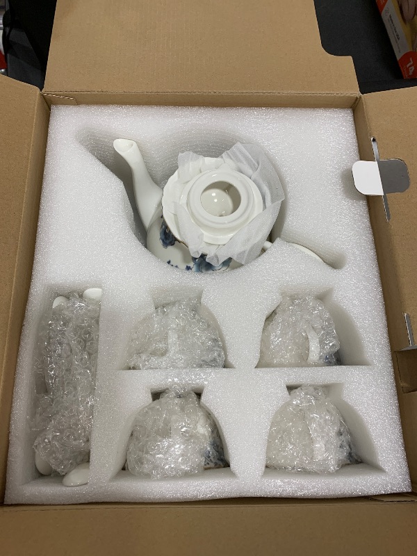 Photo 1 of LE POTOCIO Bone China Tea Set for Adults, 13-Piece Blue and White Porcelain Tea Set for 4, Vintage Floral Tea Set With Teapot and Teaspoons, Tea Party Sets for Women Gift (Blue)