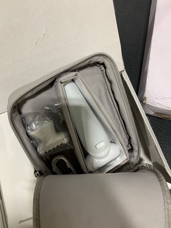 Photo 1 of Braun Silk-épil 9 Epilator, Pivoting Head, Wet and Dry, Includes Body Trimmer, Shaver Head and Trimmer Comb,SES9-441