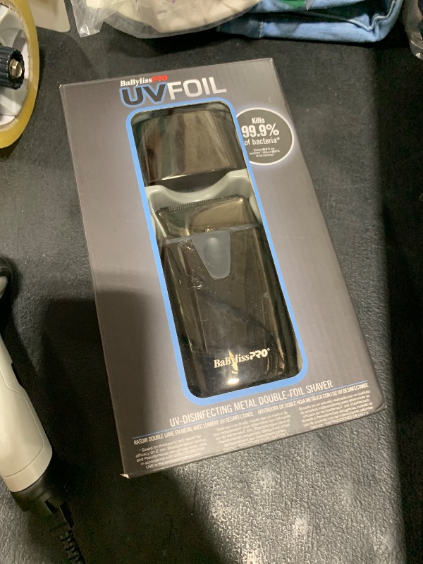 Photo 1 of BaBylissPRO UVFOIL Double Foil UV-Disinfecting Metal Shaver