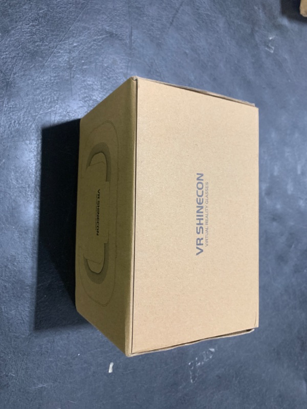 Photo 1 of VR Headset for iPhone & Android with Controller, for Kids & Adults, Universal Virtual Reality Goggles, Portable Virtual Reality 3D Glasses Helmets, for Movies,TV & Video Games,for Phones 4.7-6.5Inch