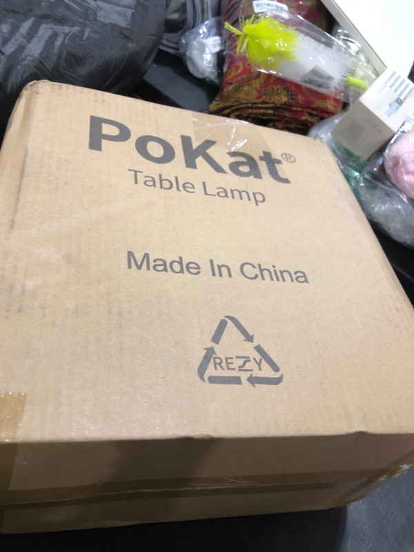 Photo 1 of pokat table lamp