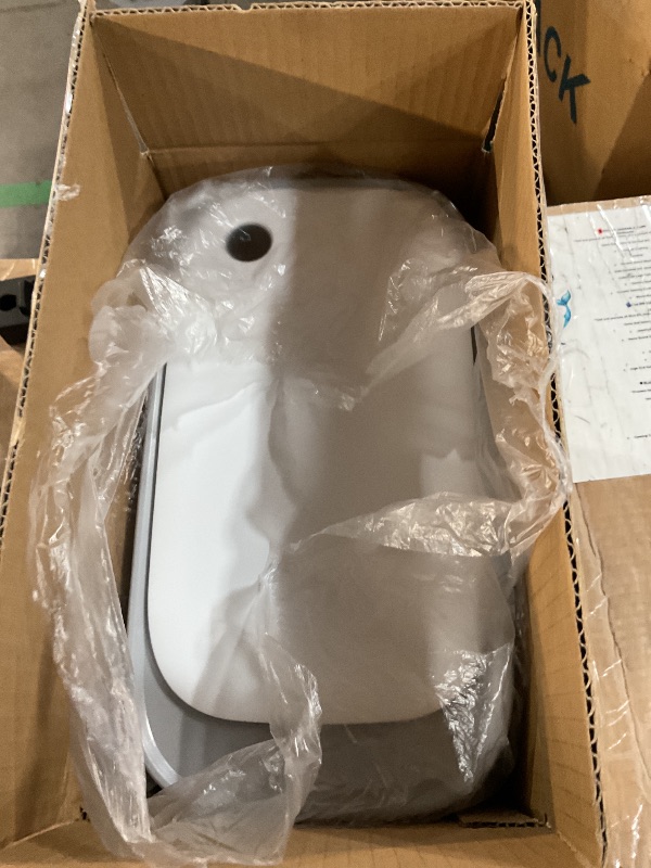 Photo 1 of (used)(damaged) JOYBOS Small Bathroom Trash Cans with Lids,3.8 Gallon Slim White Plastic Automatic Garbage Can