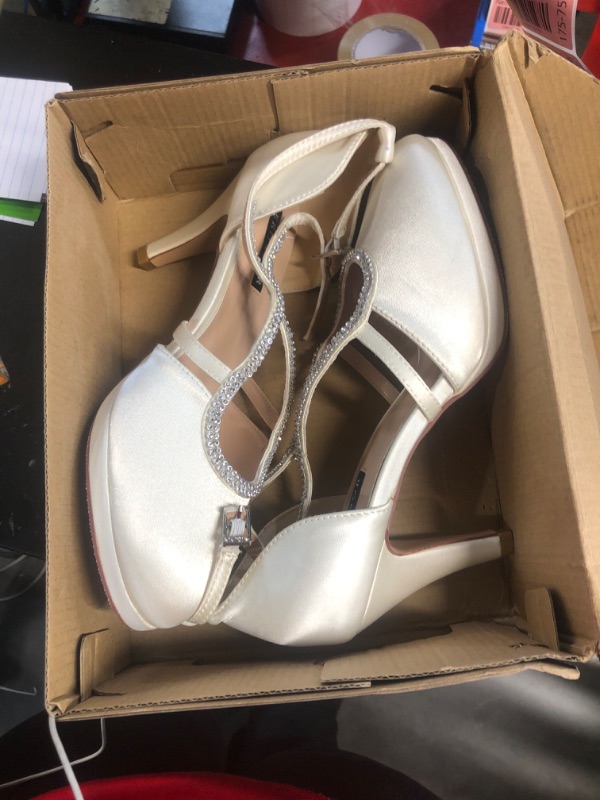Photo 1 of (used)(see images) ERIJUNOR E0260D Women Comfort Low Heel Closed-Toe Ankle Strap Platform Satin Bridal Wedding Shoes Ivory Size 9