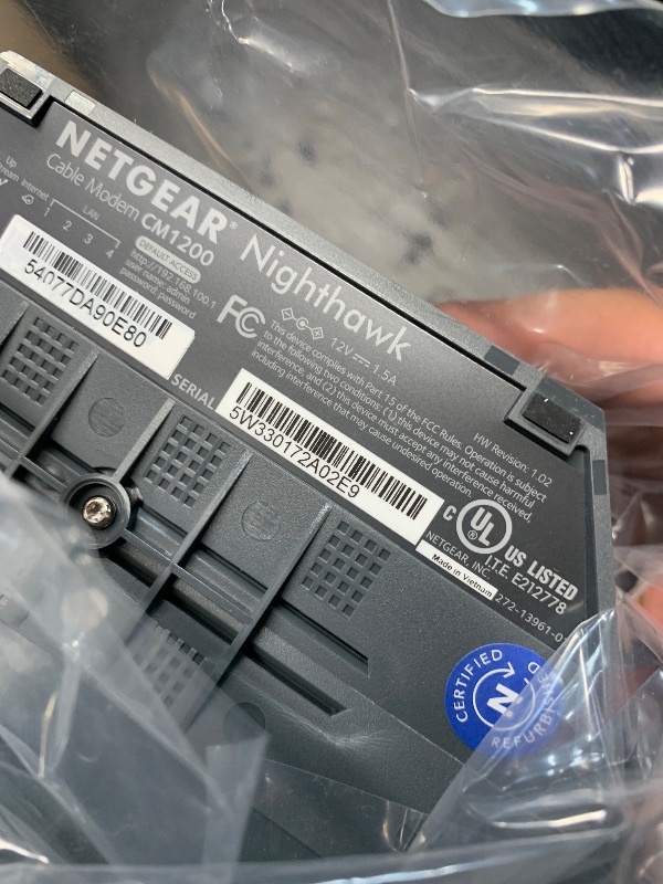 Photo 1 of ***FOR PARTS ONLY, MISSING HARDWARE**NETGEAR Nighthawk Cable Modem CM1200 - Compatible with All Cable Providers| For Cable Plans Up to 2 Gigabits | 4 x 1G Ethernet Ports | DOCSIS 3.1, Black (Renewed)