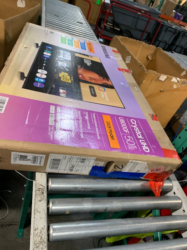 Photo 1 of ***Broken T.V.***SCREEN IS CRACKED***Samsung 50-Inch Class Crystal UHD U8000F 4K Smart TV (2025 Model) Endless Free Content, Crystal Processor 4K, MetalStream Design, Knox Security, Alexa Built-in