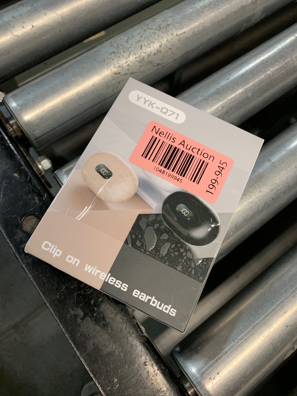Photo 1 of **Charger not included*** AI Translation Earbuds Real Time 144 Languages Translator Ear Buds Audifonos Traductores Inglés Español Wireless Clip On Earbuds Bluetooth Headphones for Travel Business Meeting Learning Black