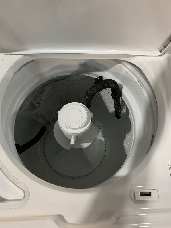 Photo 1 of TRUCK/TRAILER PICK UP ONLY**
Kenmore Top-Load Washer with Dual Action Agitator, Stainless Steel Top Loader Laundry Washing Machine, 3.5 cu. ft. Capacity White