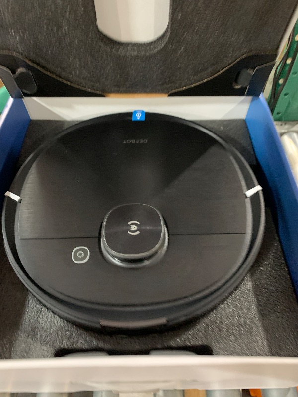 Photo 1 of ***PARTS ONLY***ECOVACS Deebot T8 AIVI Robot Vacuum Cleaner For Floors,Carpet, Vacumming and Mopping in One-Go, Laser Mapping, Smart AI Object Recognition, On-Demand Live Video, Custom Clean, 3+ Hours of Runtime