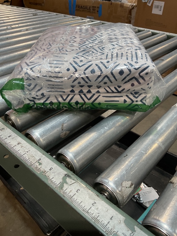 Photo 1 of  INDIGO INK Blue & White 4pc Queen Sheet Set 1 flat sheet/1 fitted/2 pillowcases