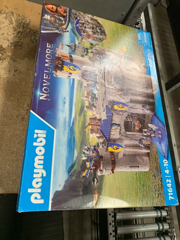 Photo 1 of *********MISSING PIECES***************
PLAYMOBIL Novelmore 71642 Arwynn's Castle, including three knights and numerous accessories for realistic combat, action-packed toys for children aged 4 and up