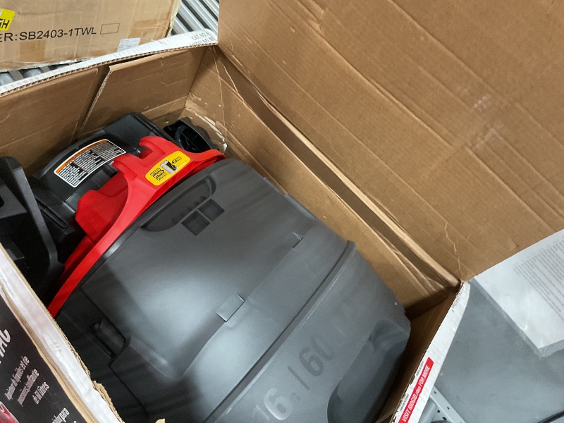 Photo 1 of (only works when connected issue) RIDGID 62723 Red 16 gallon RT1600 Wet/Dry Vacuum, Dark Gray and Red