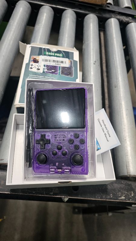 Photo 1 of ***PARTS ONLY** ONYAERS R40S Pro Retro Handheld Game Console | Portable Retro Gaming Console Built-in 30,000 HD Video Games | 3.5 Inch IPS Screen | 20+ Classic Emulators | 256GB Memory Card