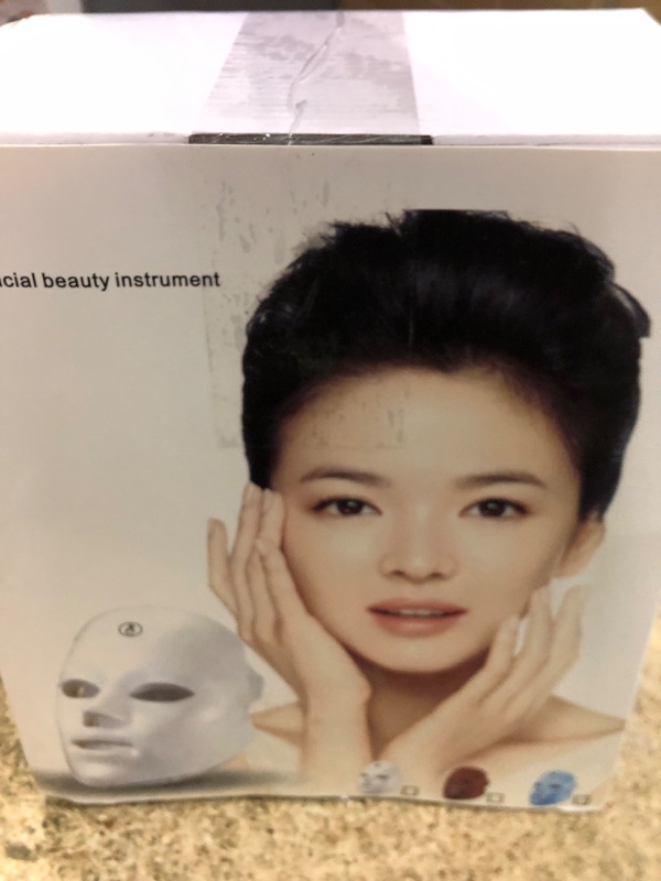 Photo 1 of ***(PARTS ONLY/ NON FUNCTIONAL)***DINSVTA Red Light Therapy Mask for Face, 7 Colors LED Red Blue Light Therapy Mask Cordless Rechargeable Portable Facial Skin Care Beauty Masks at Home Travel