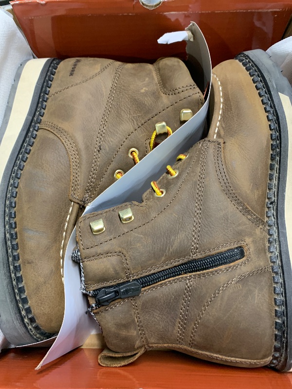 Photo 1 of (used) MWORK Men's 6 Inch Soft Moc Toe Work Boot, Premium Full-Grain Leather, Abrasion & Oil & Slip Toughest Wedge Sole Men's 10