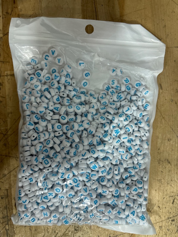Photo 1 of 1200pcs 4×7mm Alphabet Beads White Round Acrylic Blue Letter Beads, for Bracelets and Jewelry Making