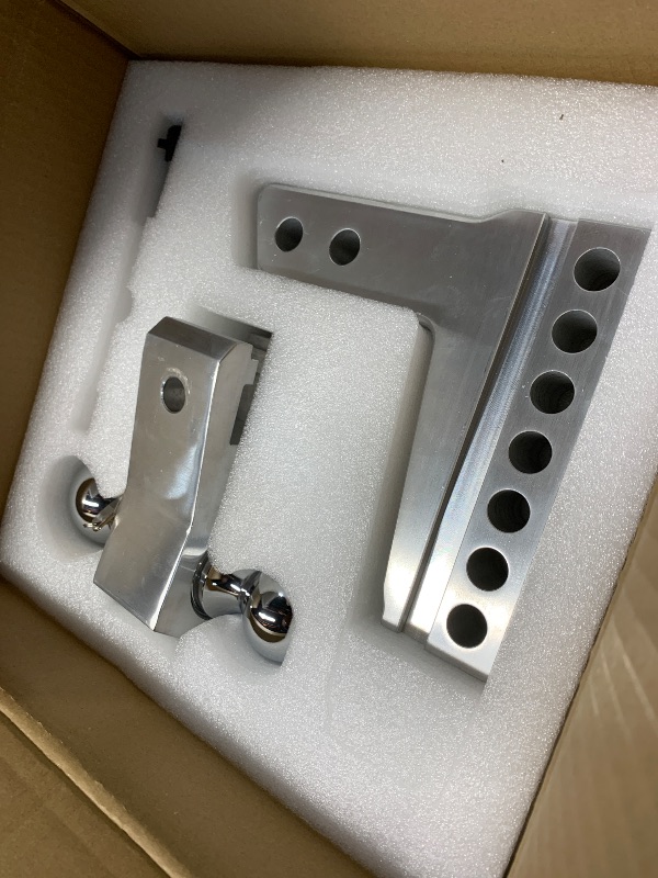 Photo 1 of ****************8K, NOT 12.5K*************
LOCAME Adjustable Trailer Hitch, Fits 2-Inch Receiver, 6-Inch Drop/Rise Aluminum Drop Hitch, GTW-Tow Hitch for Heavy Duty Truck with Double Stainless Steel Locks, Silver