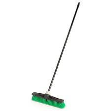Photo 1 of ***HEAVILY USED AND DIRTY***
18" Multi-Surface Push Broom