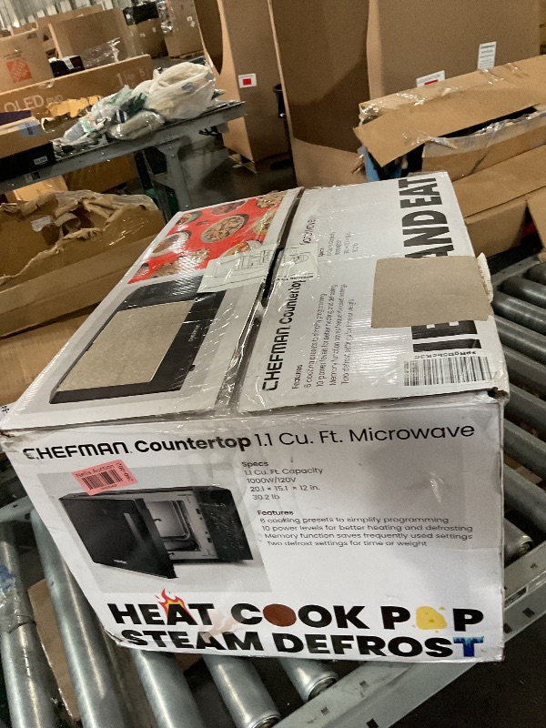 Photo 1 of *** POWERS ON UNABLE TO TEST FURTHER** Chefman Countertop Microwave Oven 1.1 Cu. Ft., 1000 Watts with 10 Power Levels, 6 Cooking Presets with One-Touch Express Cook, Eco Mode, Child Safety Lock, & Mute Button - Black