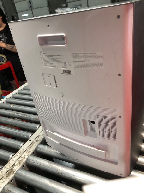 Photo 1 of ***NOT FUNCTIONAL - PARTS ONLY - SEE COMMENTS***
ECOVACS DEEBOT T10 OMNI Robot Vacuum and Mop Combo, Auto Self-Emptying, Auto Mop Cleaning, Hot Air Drying, 5000Pa Suction, OZMO TURBO Deep Mopping with Precision Mapping and Obstacle Avoidance, White