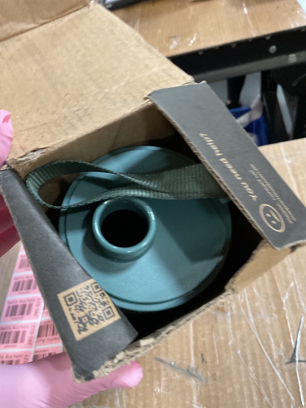 Photo 1 of (USED/FAIR) VINSUN Sports Water Bottle 32 Ounce with Strap - BPA Free, Leak Proof - One-Hand-Opening-Lid - Dark Green Water Flask for Workout, Running, Travel, Work