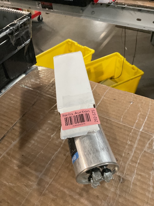 Photo 1 of [2025 Updated] BlueStars 70+10 uF 70/10 MFD ±5% 370V/440VAC Dual Run Start Capacitor Air Conditioner CBB65 50/60Hz, 10000AFC - for AC Unit Fan Motor Start or Heat Pump or Condenser Straight Cool