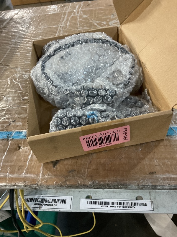 Photo 1 of WEDOAUTO Set of 4 Oxygen O2 Sensor Downstream Upstream Fit for Chevrolet Silverado Savana Express 3500, for GMC Sierra Suburban Yukon XL Tahoe, for Cadillac Escalade Replace# 234-4012 234-4018