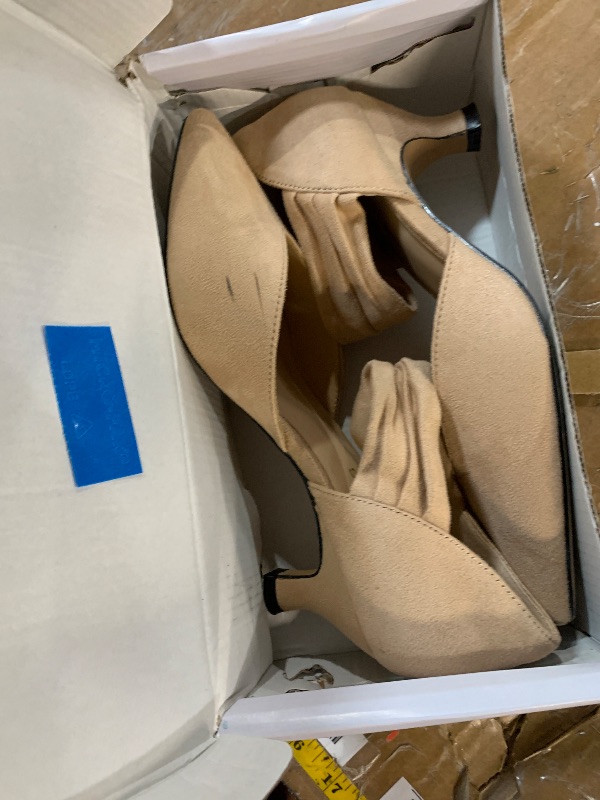Photo 1 of ***(HEAVILY USED/ MINOR DAMAGE)***DREAM PAIRS Women's Kitten Heels Low Pumps Shoes Pointed Closed Toe Slip on Dress Work Bridal Party Wedding,Size 7,Nude,DWUMPU2506