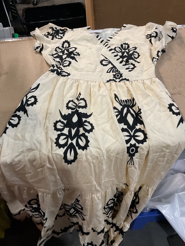 Photo 1 of (See images) PRETTYGARDEN Womens 2025 Summer Casual V Neck Boho Maxi Dress Flowy with Pocket (Floral Black White,Small)