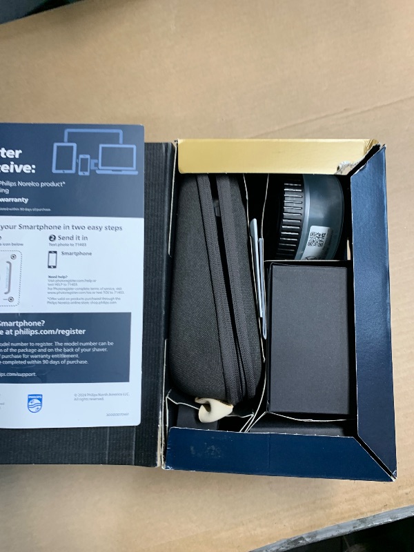 Photo 1 of (PARTIAL SET) (POWER TESTED) Philips Norelco S9000 Prestige Rechargeable Wet & Dry Electric Rotary Shaver with Precision Trimmer, Premium Case & Cleaning System, SP9841/84
