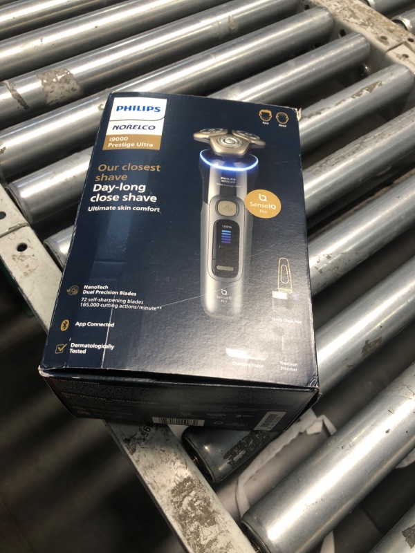 Photo 1 of (PARTIAL SET) (POWER TESTED) Philips Norelco S9000 Prestige Rechargeable Wet & Dry Electric Rotary Shaver with Precision Trimmer, Premium Case & Cleaning System, SP9841/84
