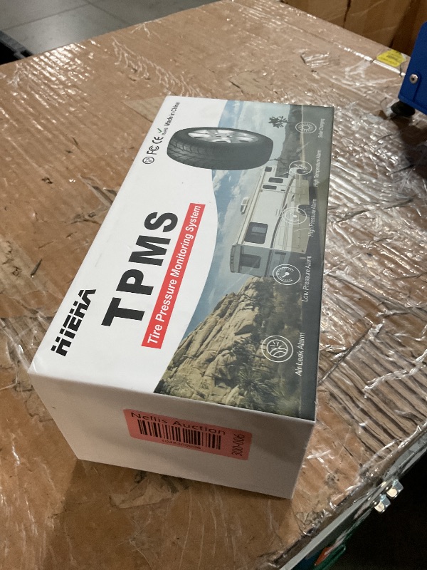 Photo 1 of Hieha Rv Tire Pressure Monitoring System, 7.84” Solar TPMS for Rv Travel Trailer Coach Truck Fifth Wheel Motorhome with 6 Sensors, Real-time Monitoring Pressure and Temperature(0~198PSI)