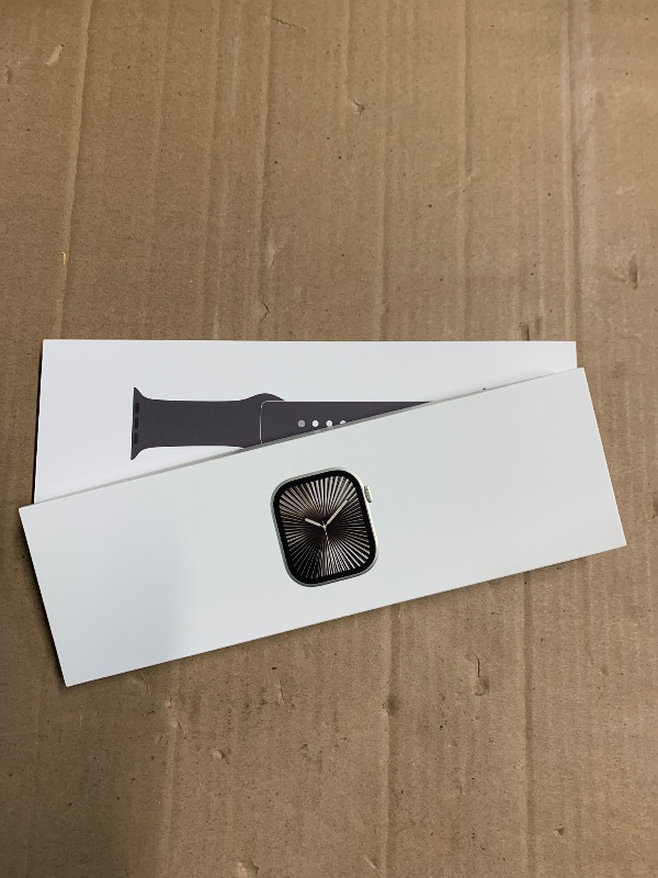 Photo 1 of (PARTS) (DAMAGED) (NOT FUNCTIONAL) Apple Watch Series 8 (GPS + Cellular, 45mm) - Midnight Aluminum Case with M/L Midnight Sport Band (Renewed Premium)