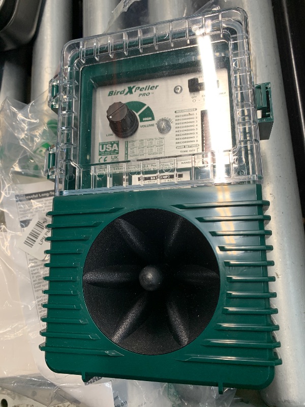 Photo 1 of (see all images) Bird-X Woodpecker PRO Electronic Bird Preventer, Sonic Decoy Device, Perfect for Woodpeckers and Sparrows, Covers up to 1 Acre, 3-5 kHz Frequency, 6" x 8.5" x 4"