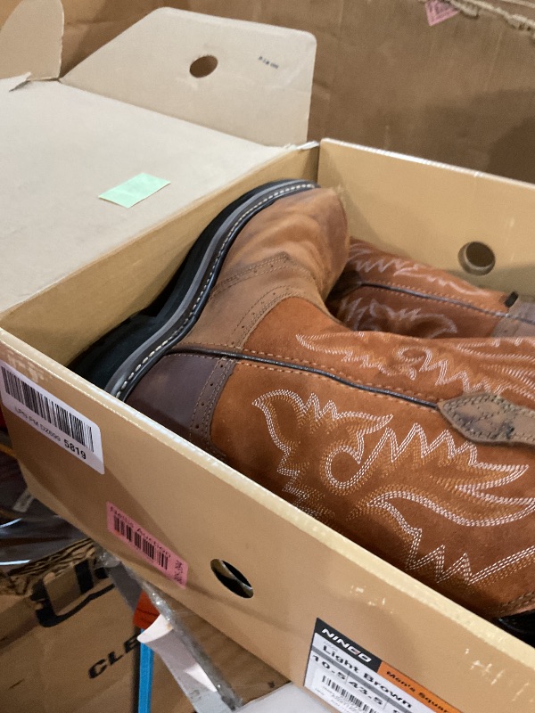 Photo 1 of (size 10.5) HISEA NINGO Men's Western Cowboy Boots Square Toe Steel Toe Work Boots Men's Slip On Pull On Leather Work Shoes Comfortable Safety Toe Footwear for Construction Farming Industrial, Steel Toe Brown(minor usage/ ) 