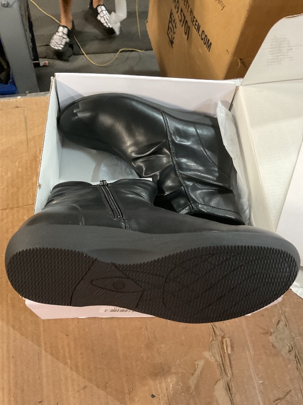 Photo 1 of (one zipper is broken) SUEDI Women's Ankle Boots Flat Booties Ruched Casual Short Boots Arch Support Comfortable Walking Boots for Women Black Size 7