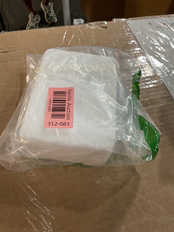 Photo 1 of SHAHE Digital Angle Gauge Magnetic Protractor Inclinometer Level Angle Finder Angle Cube Level Box with Magnetic Base and Backlight