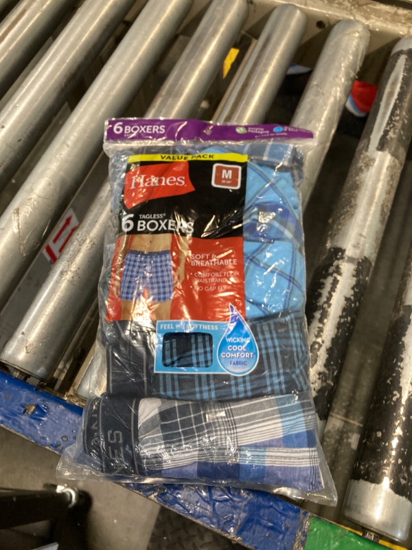 Photo 1 of [ITEM RUNS SMALL] Hanes Men Hanes Men's Tagless Boxers with Exposed Waistband, Assorted Multi-Packs and Colors, Medium