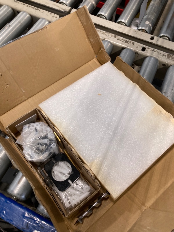 Photo 1 of ****USED**** 8pcs Wall Shelf Brackets Heavy Duty Floating Shelf Bracket Hidden,Invisible Black Shelving Brackets Decorative Floating Shelf Hardware Heavy Duty,Metal Shelf Support Bracket (8 inch-8pcs)