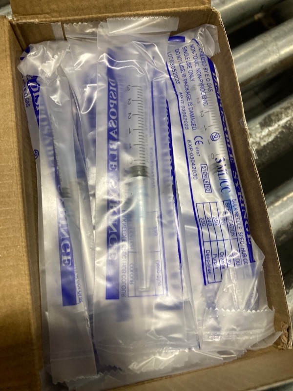 Photo 1 of 100 Pack Disposable 3ml/cc Lab Syringes with 23Ga 1 Inch Needle Luer Lock, Individually Sealed Packed