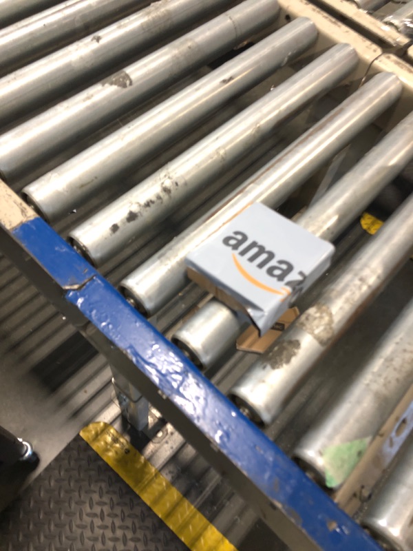 Photo 1 of **1 LEG MISSING** TUTHKOTH 2 Pack 3D Printed Snow Leopard - Black & White Spotted Design, Fully Articulated Joints, 3D Printed Animals for Fun Animal Decor, 6.5 Inches Long