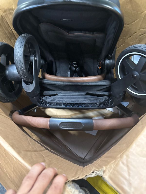 Photo 1 of [only one item] Maxi-Cosi Zelia™ Luxe 5-in-1 Modular Travel System in New Hope Black