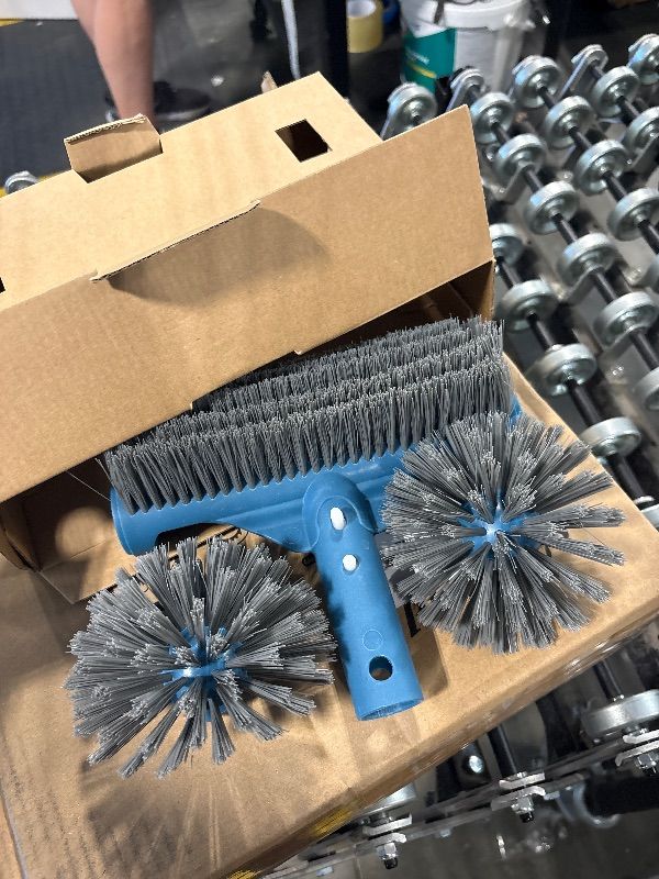 Photo 1 of ** RETAIL PRICE $15.99** 
Pool Brush Head with Round Ends, 12.5'' High-Efficiency Pool Brush for Cleaning Pool Walls?Floors Steps & Small Stains in Corners?Premium Nylon Bristles Pool Brush with EZ Clip (Blue)  ** SIMILAR ITEM**  
