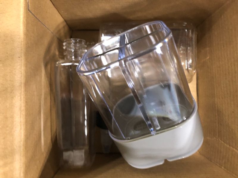 Photo 1 of ***MISSING PIECES***Gerrii 4 Pcs Small Oil Dispenser Bottle for Camping and 2 Pcs 4 in 1 Spice Container Cap 3.4oz Leakproof Squeeze Condiment Bottle with Cap Salt Pepper Shaker Set for Camping BBQ Restaurant(Gray)