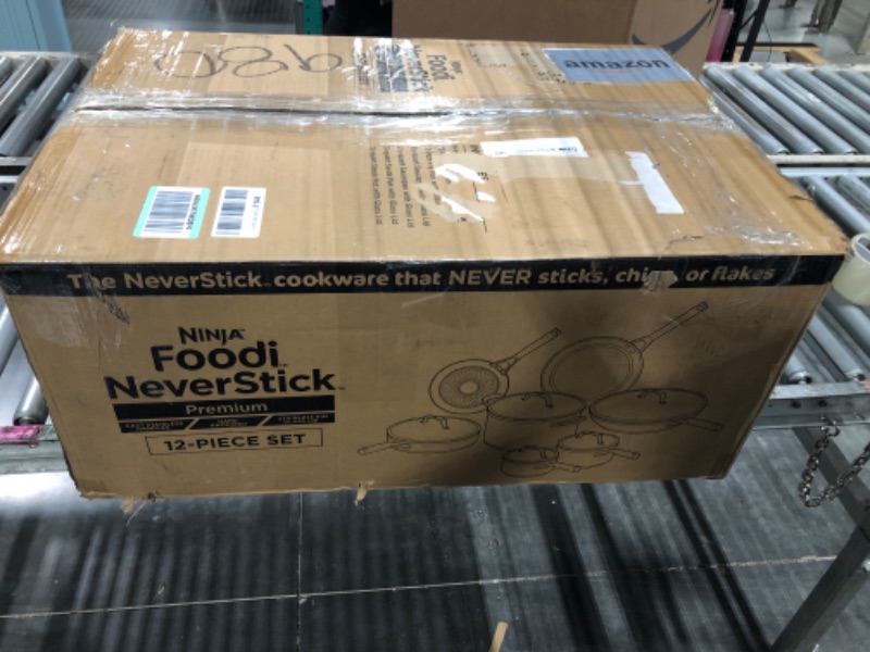 Photo 1 of *** all lids missing*** all pieces are scrarched*** Ninja Foodi NeverStick Professional 12-Piece Cookware Set, Hard-Anodized, Nonstick, Durable & Oven Safe to 500°F, Slate Grey, C39800