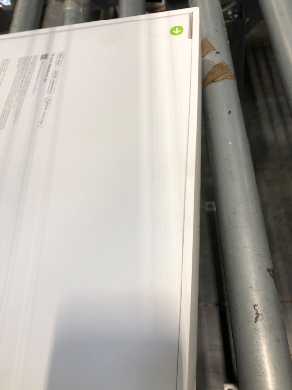 Photo 1 of ***100% New*** Apple 2025 MacBook Air 13-inch Laptop with M4 chip: Built for Apple Intelligence, 13.6-inch Liquid Retina Display, 16GB Unified Memory, 256GB SSD Storage, 12MP Center Stage Camera, Touch ID; Silver