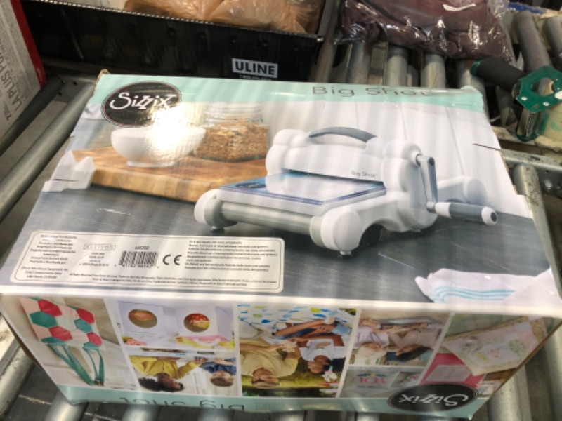 Photo 1 of ******MISSING PIECES****Sizzix Big Shot Manual Die, 6 Inches